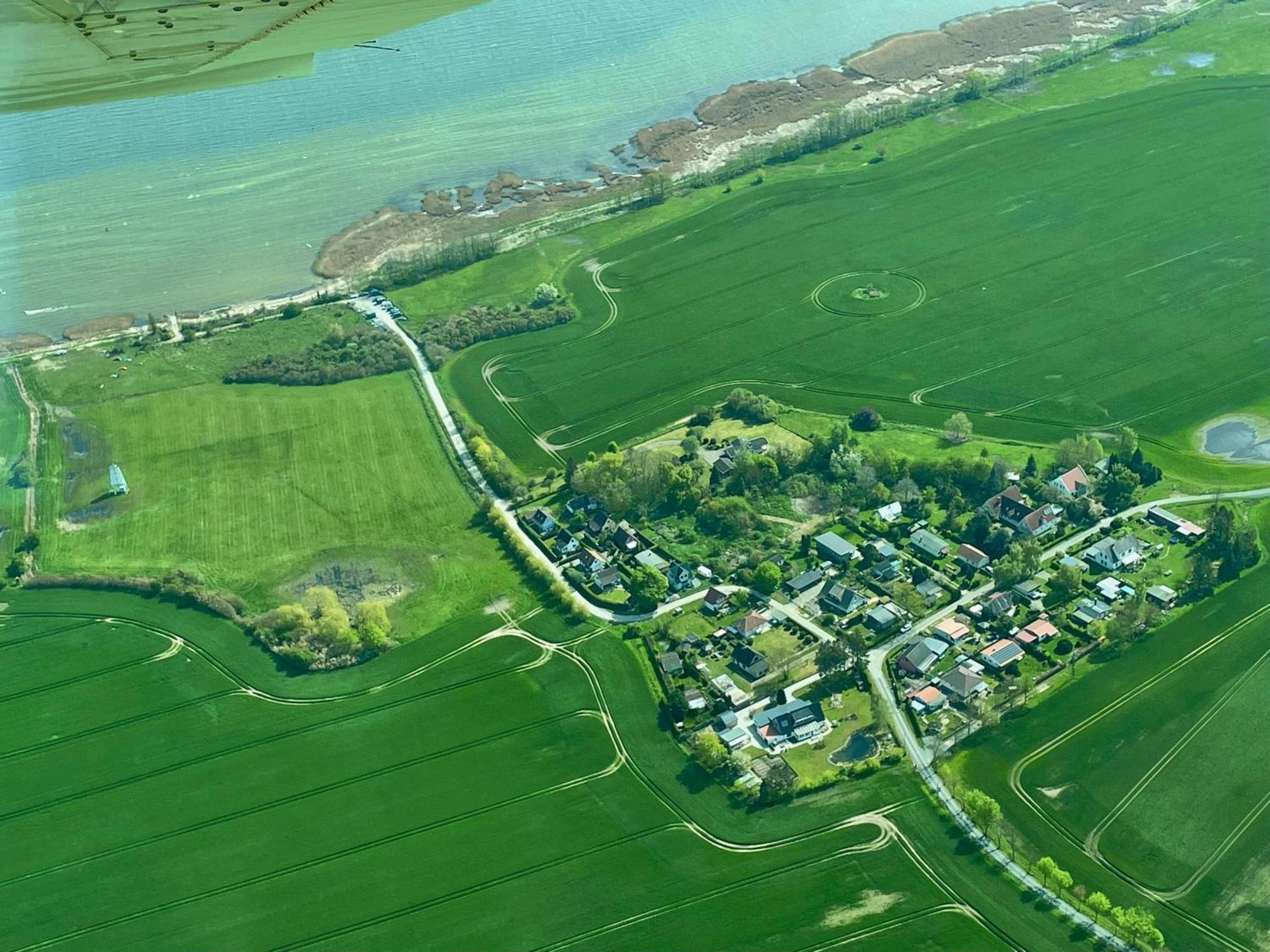 Grosse 4 Sterne Ferienwohnung Beim Boddenstrand Sundhagen-Niederhof المظهر الخارجي الصورة